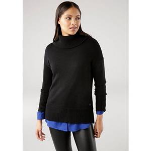 Tamaris Coltrui met ribdetails