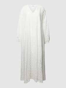 Minimum Midi jurk met all-over broderie anglaise, model 'PILMA'