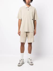 izzue Poloshirt met logopatch - Beige
