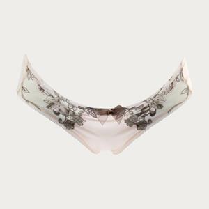 bb(benefit) BB Slip Mama Claudia Rose Super zacht en unieke kleur