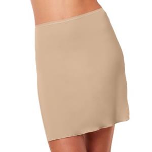 Triumph Body Make-Up T Skirt 02 