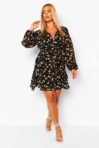 Boohoo Plus Bloemenprint Mini Jurk Met Geplooide Zoom, Zwart