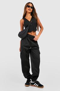 Boohoo High Waist Joggingbroek Met Cargo Zakken, Black