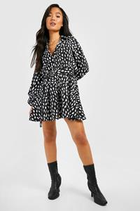 Boohoo Petite Skater Blouse Jurk Met Vegen, Black