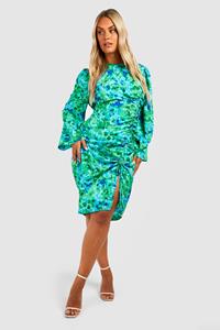 Boohoo Plus Geweven Geplooide Bloemen Midi Jurk, Green