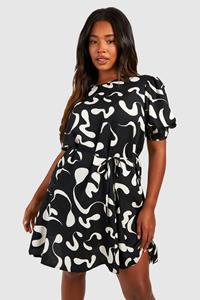 Boohoo Plus Abstracte Skater Jurk Met Pofmouwen, Black