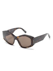 balenciagaeyewear Balenciaga Eyewear Zonnebril met cat-eye montuur - Bruin