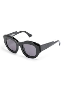 Kuboraum B5 zonnebril met cat-eye montuur - Zwart