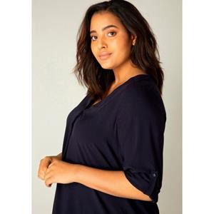 Base Level Curvy Shirtblouse Yanina met v-hals