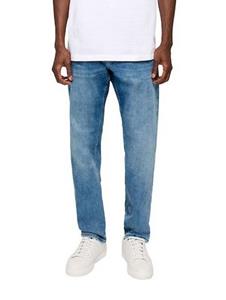 s.Oliver Straight-Jeans, mit Label-Badge