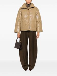 Nanushka Jack van imitatieleer - Beige