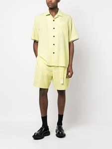 sacai Bermuda shorts met ceintuur - Geel
