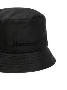 alexandermcqueen Alexander McQueen Vissershoed met doodskop jacquard - Zwart