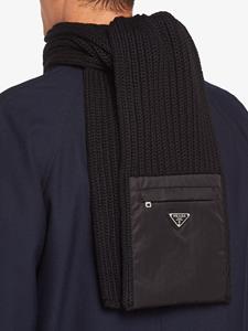 Prada Gebreide sjaal met print - Zwart