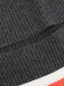 cashmereinlove Cashmere In Love Bivakmuts met pompon - Grijs