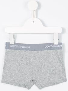 dolce&gabbanakids Dolce & Gabbana Kids logo boxer shorts - Grijs