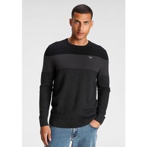 Bruno Banani Strickpullover, im modischem Look