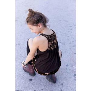 KIDSWORLD Tanktop Viskose - Top met kanten inzet achter