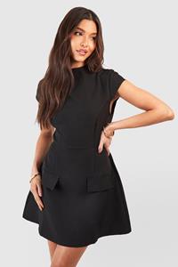 Boohoo Getailleerde Mini Jurk Met Hoge Hals En Structuur, Black