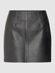 Korte rokken Calvin Klein Jeans Jupe Calvin Klein Jeans simili cuir noire