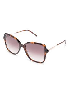carolinaherrera Carolina Herrera Hero zonnebril met oversized montuur - Bruin