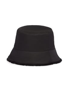 Prada Re-Nylon shearling bucket hat - Zwart