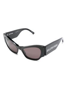 balenciagaeyewear Balenciaga Eyewear Zonnebril met cat-eye montuur - Zwart