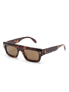 alexandermcqueeneyewear Alexander McQueen Eyewear Zonnebril met spikes - Bruin