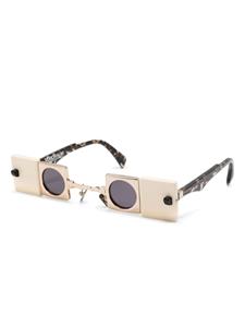 Kuboraum Q50 zonnebril met geometrisch montuur - Beige