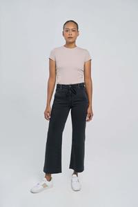 Dawn Damen vegan Dew Flared Cropped Soft Denim French Pocket Black Denim
