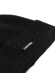 Calvin Klein Daddy logo-patch beanie - Zwart