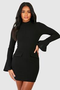 Boohoo Crêpe Mini Jurk Met Hoge Hals En Zak Detail, Black