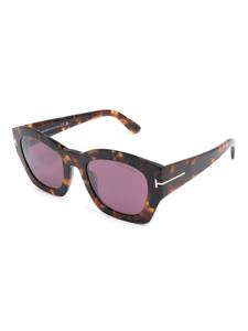 tomfordeyewear TOM FORD Eyewear Guilliana zonnebril met cat-eye montuur - Bruin