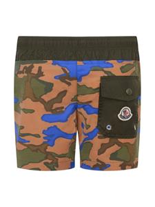 monclerenfant Moncler Enfant Shorts met camouflageprint - Groen