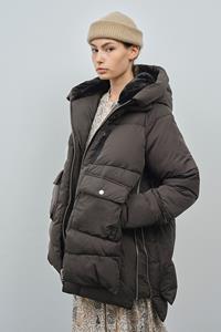 Embassy of Bricks and Logs Damen vegan Lyndon Pufferjacke Schwarz Oliv