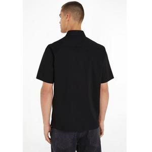 Calvin Klein Kurzarmhemd mit Calvin Klein Logo auf der Brust