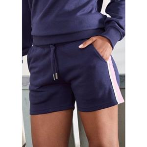 Vivance Sweatshort Korte broek met contrasterende accenten, loungewear (1-delig)