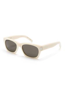saintlaurenteyewear Saint Laurent Eyewear Zonnebril met wayfarer montuur - Beige