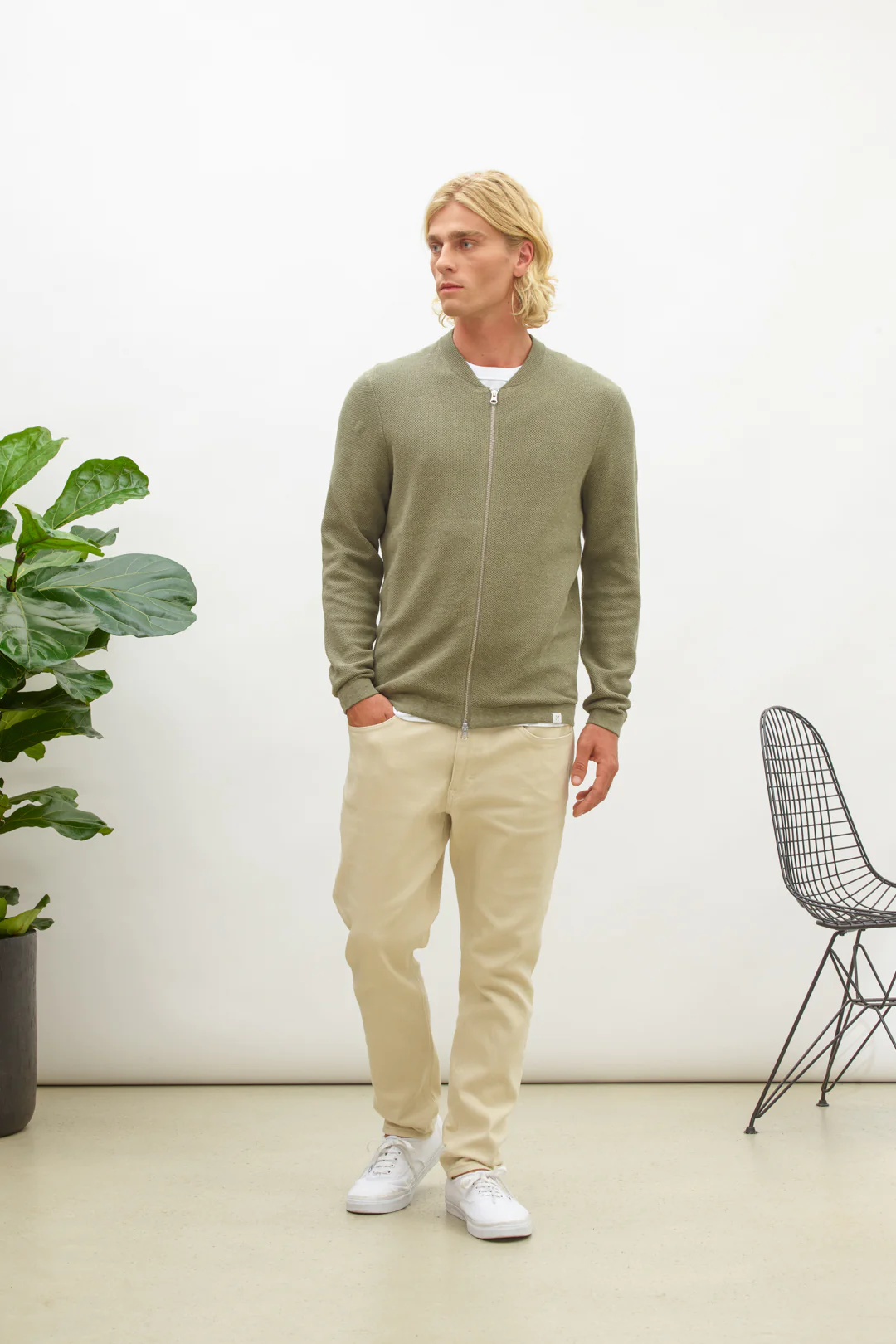 Nowadays Nai0206d2 750/ oil green