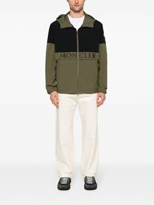 Moncler logo-appliqué straight trousers - Beige