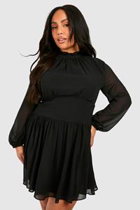 Boohoo Plus Chiffon Skater Jurk Met Shirtmouwen, Black