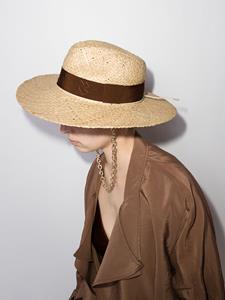 ruslanbaginskiy Ruslan Baginskiy Fedora hoed verfraaid met ketting - Beige