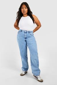 Boohoo Plus Basic Licht Gebleekte Mom Jeans, Acid Wash Light Blue