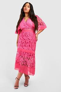 Boohoo Plus Premium V Neck Tiered Lace Dress, Pink