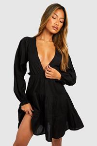 Boohoo Linnen Mini Jurk Met Laag Decolleté, Lange Mouwen En Laagjes, Black