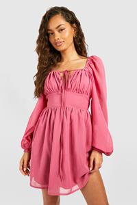 Boohoo Chiffon Melkmeisjes Mini Jurk, Pink