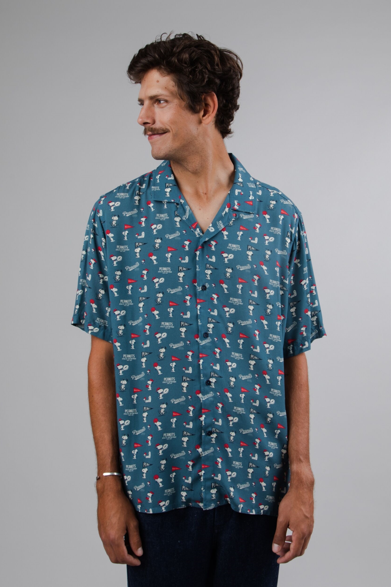 Brava Fabrics Herren vegan Shirt Peanuts Athletic Aloha Blau