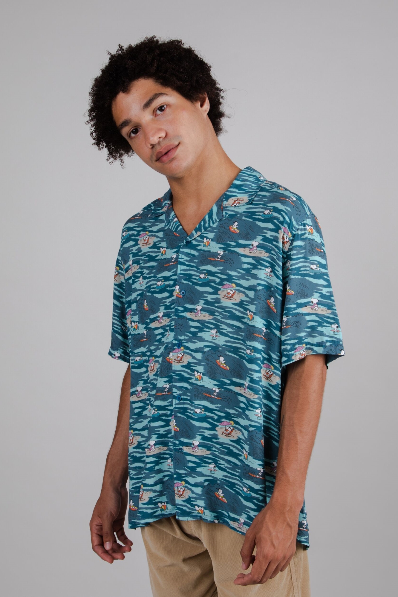 Brava Fabrics Herren vegan Blaues Peanuts Küste Aloha Shirt