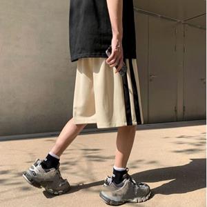 VIYOO Lente en zomer trendy retro gestreepte wafelshort losse casual sport grote maat broek rechte kleurblokshorts voor heren