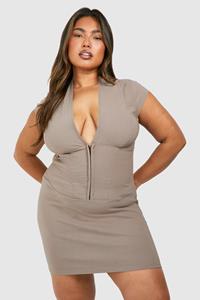 Boohoo Plus Bodycon Jurk Met Korset Detail En Haakjes, Taupe